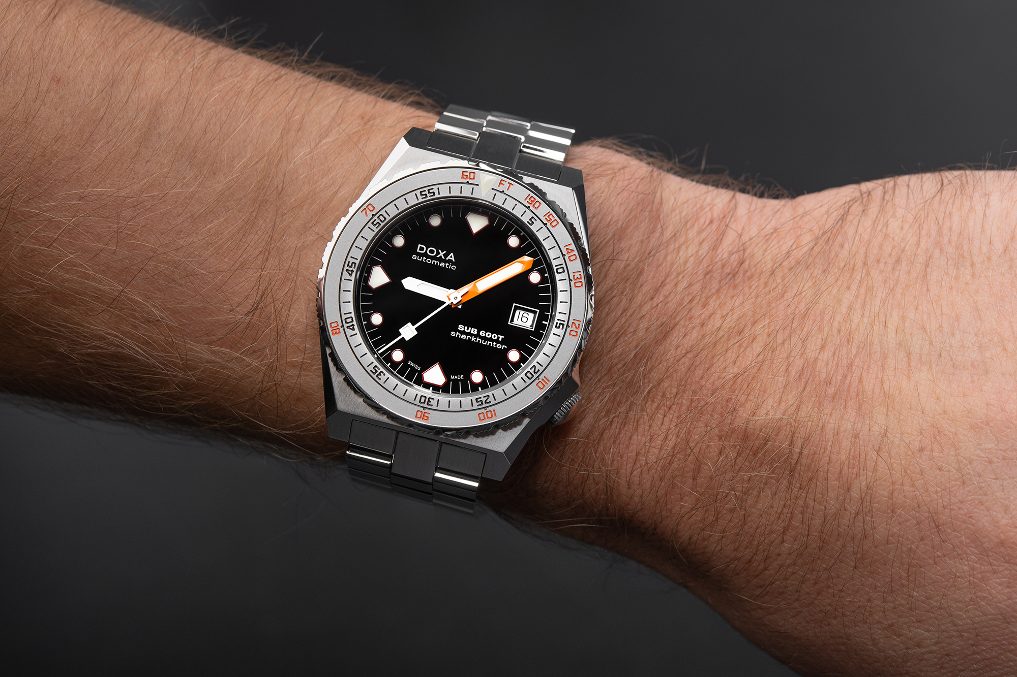 Doxa titanium hot sale